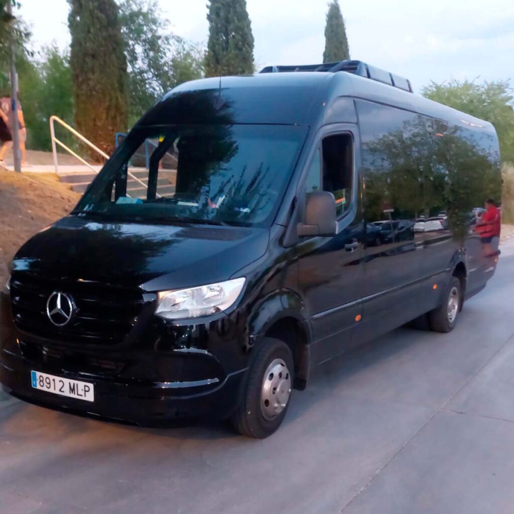 24e93369-40e8-4d9b-8d40-a14761cfff47